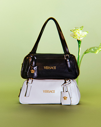 دليلك لأزياء موسم الأعياد من Versace